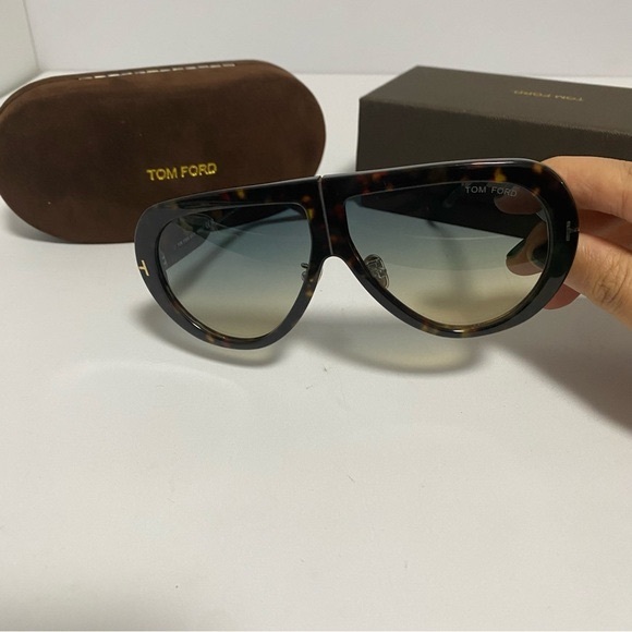 Tom Ford Tortoise Aviator Sunglasses main image 4